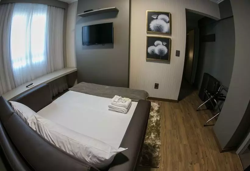 Tri Hotel Premium Criciúma