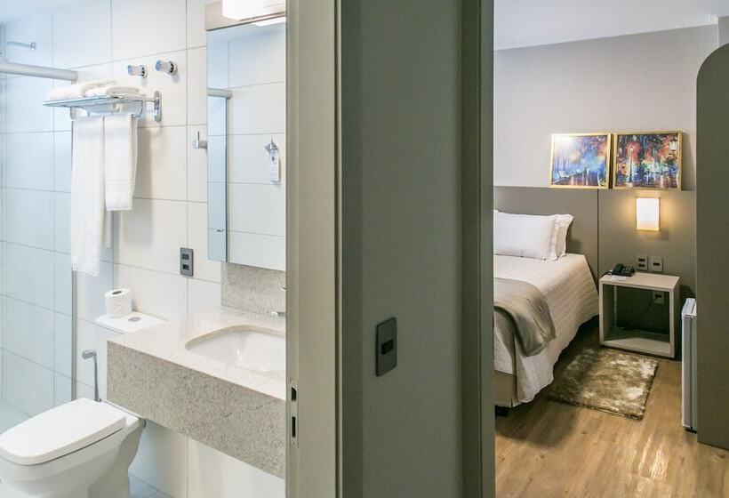 Tri Hotel Premium Criciúma