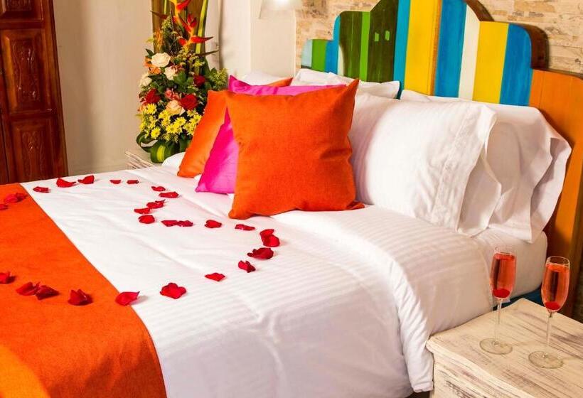 هتل Voilá Signature Casa Isabel