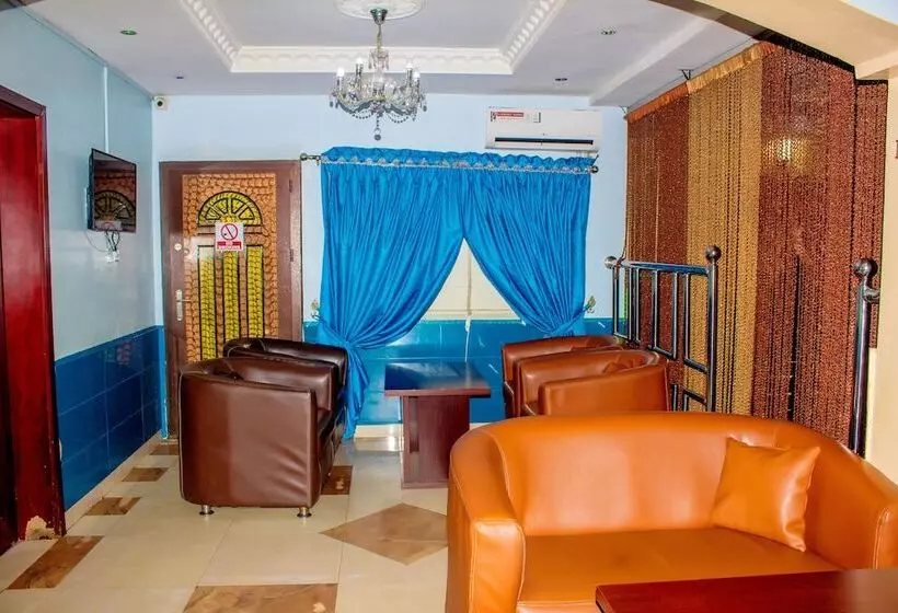 هتل Zurich Lodge