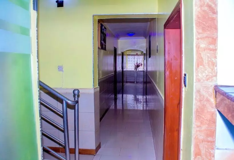 هتل Zurich Lodge