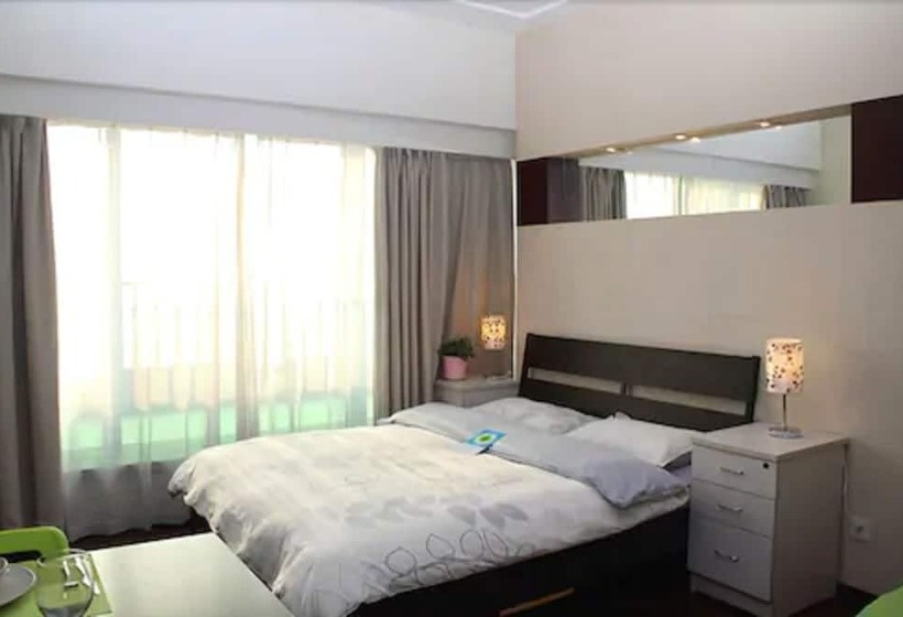 Shanghai World Union Service Apartment