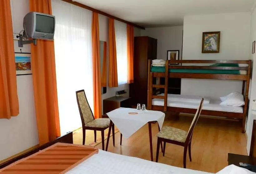 Strandhotel Pichler