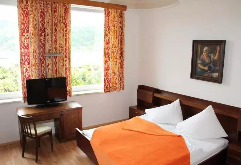 Strandhotel Pichler