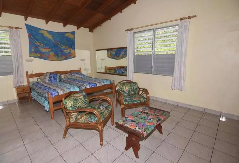 Sunset Bay Club & Seaside Dive Resort