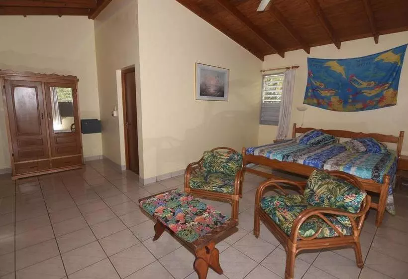 Sunset Bay Club & Seaside Dive Resort