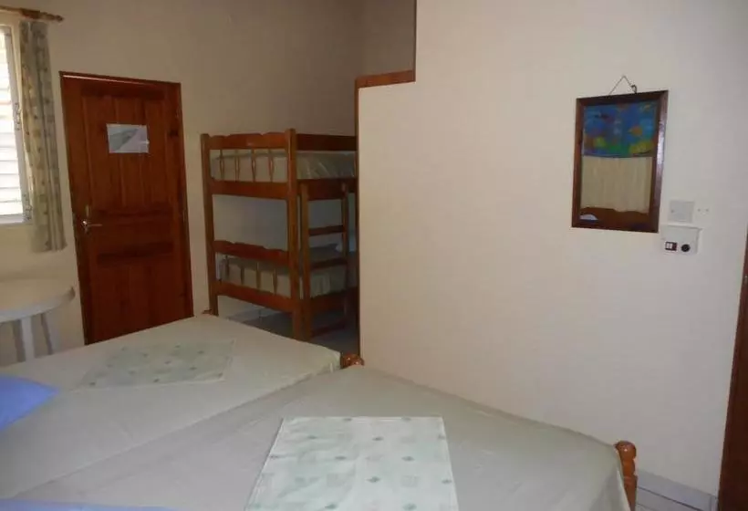 Sunset Bay Club & Seaside Dive Resort