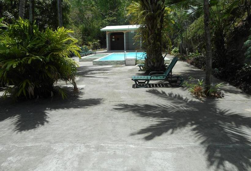 Sunset Bay Club & Seaside Dive Resort