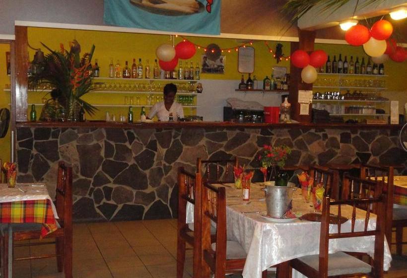 Sunset Bay Club & Seaside Dive Resort