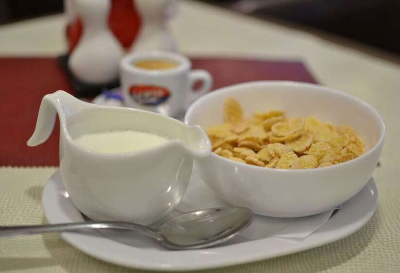 ベッドアンドブレックファースト City