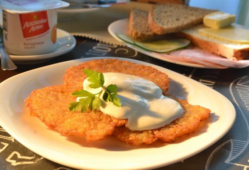 ベッドアンドブレックファースト City