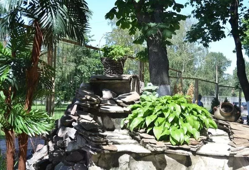 تختخواب و صبحانه City