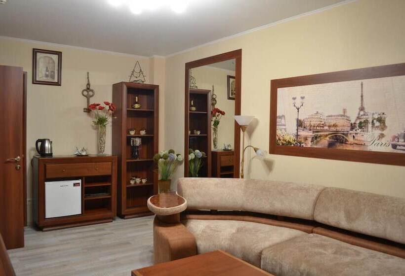 ベッドアンドブレックファースト City