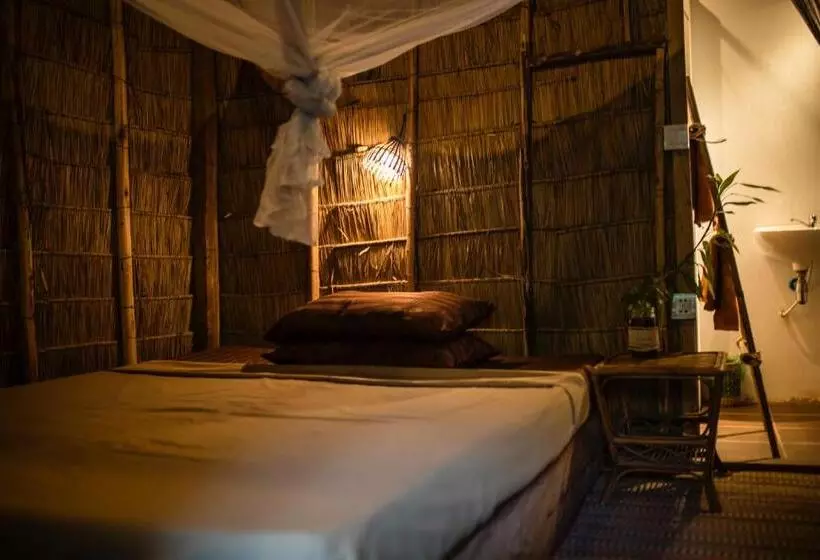 تختخواب و صبحانه Kampot Cabana