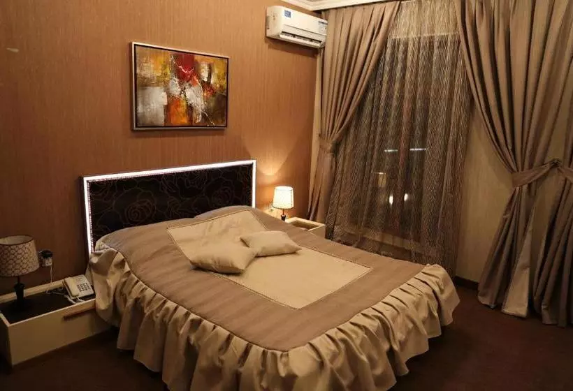 هتل Luxe Lankaran