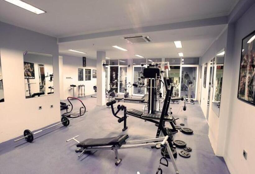 Hotel Princi I Arberit