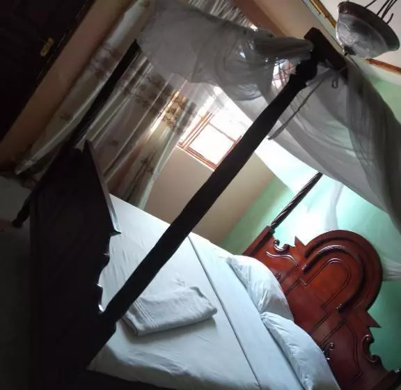 Riversand Hotel With Lake Views,accra Street,kisumu,kenya