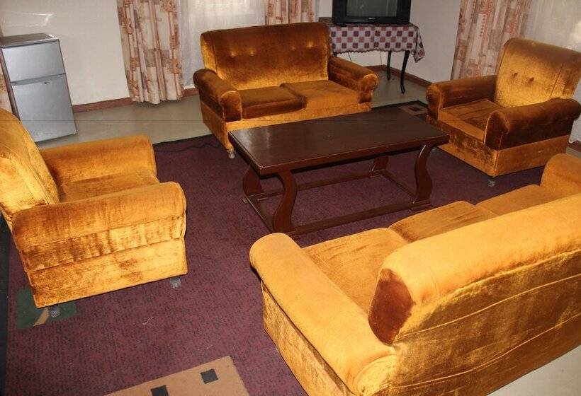 Riversand Hotel With Lake Views,accra Street,kisumu,kenya