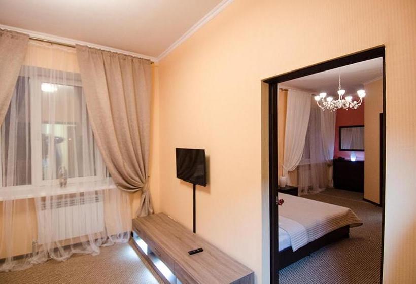 ホテル Slavyanskaya Traditsiya