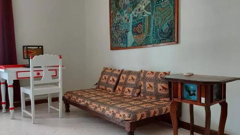 هتل Villa Mela, Malindi