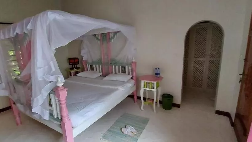 هتل Villa Mela, Malindi
