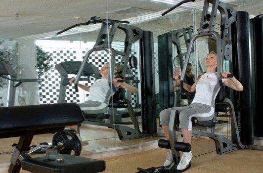 هتل Mirage Suites   Family Only