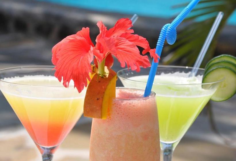 استراحتگاه Ocean Village Club