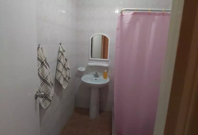 استراحتگاه University Hotel Tsakhkadzor