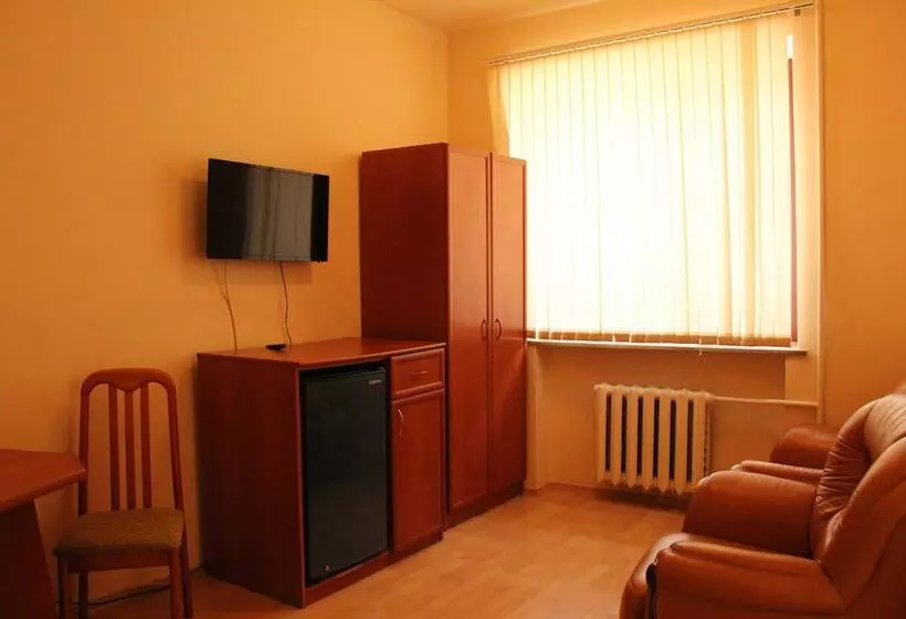 استراحتگاه University Hotel Tsakhkadzor