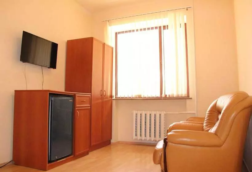 استراحتگاه University Hotel Tsakhkadzor