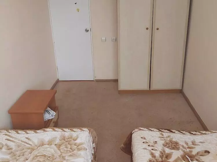 استراحتگاه University Hotel Tsakhkadzor