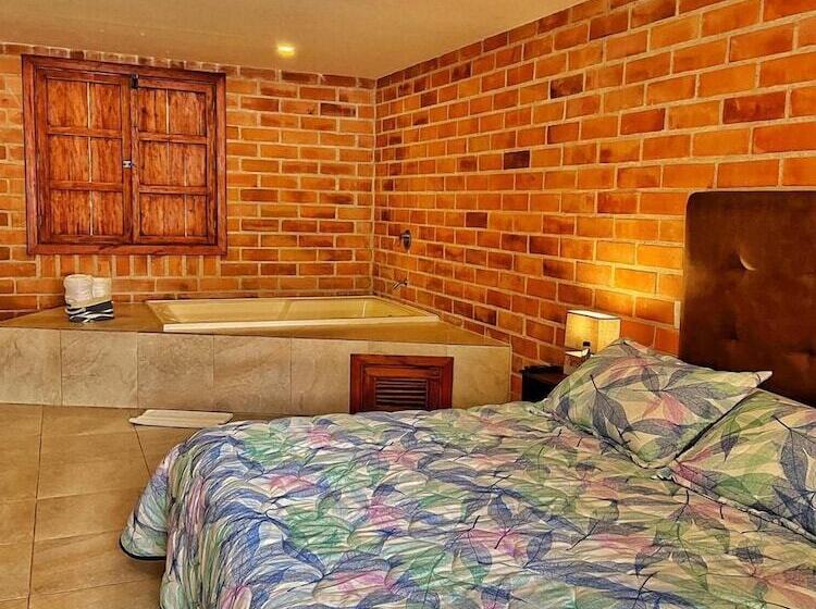 בית מלון כפרי Avalon Hotel Campestre En Jardin