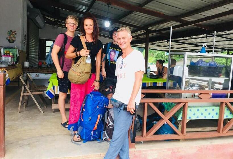 Dtahan Motel Taman Negara