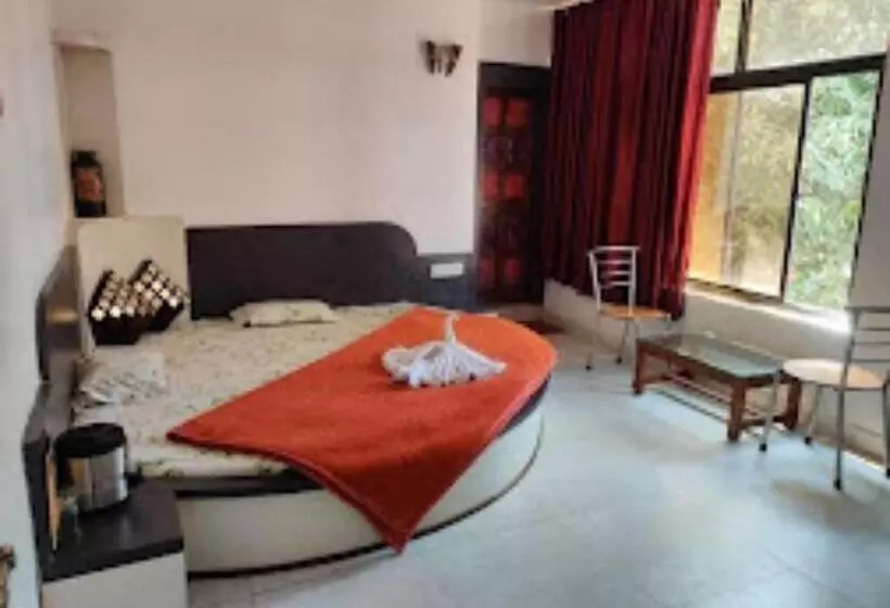 ホテル Jain Residency 2 Inn Madhya Pradesh