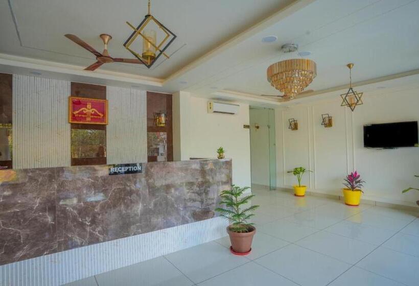 هتل Kishna Empire