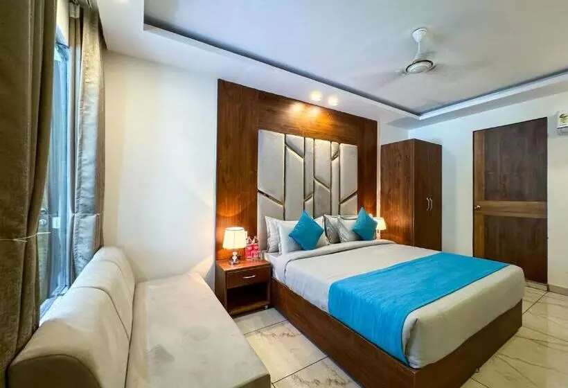 ホテル Rishikesh Residency By Euphoric Near Neer Waterfall