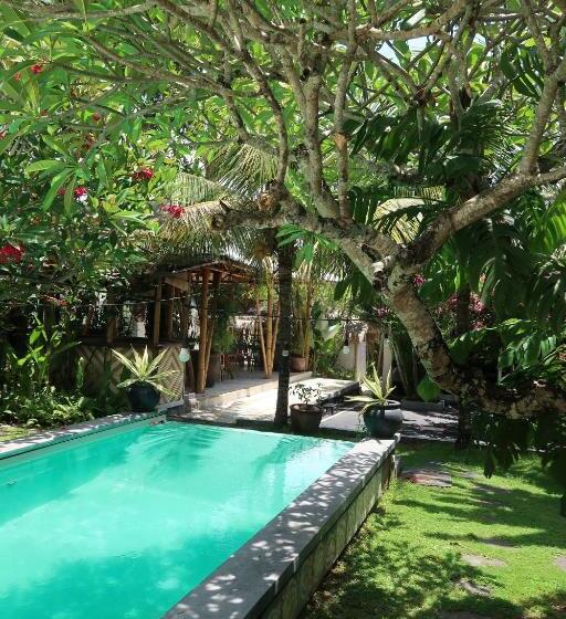 בית מלון כפרי Thrive A Liv Life