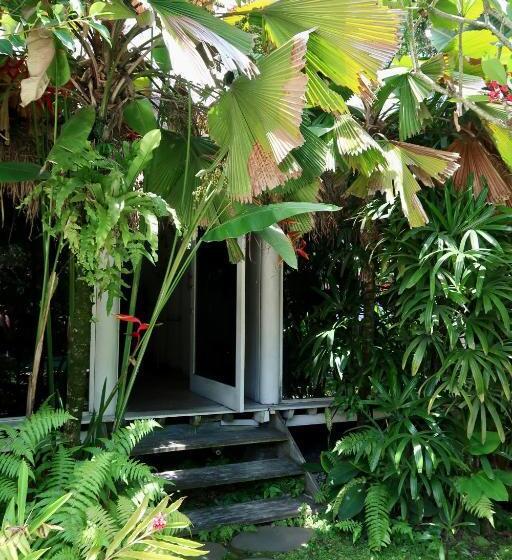 בית מלון כפרי Thrive A Liv Life