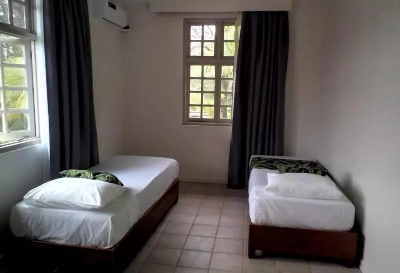 Hotelli Yatu Lau Lagoon Resort Fiji