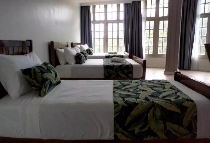 Hotelli Yatu Lau Lagoon Resort Fiji