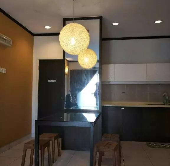 Lala House, Gold Coast Morib Resort