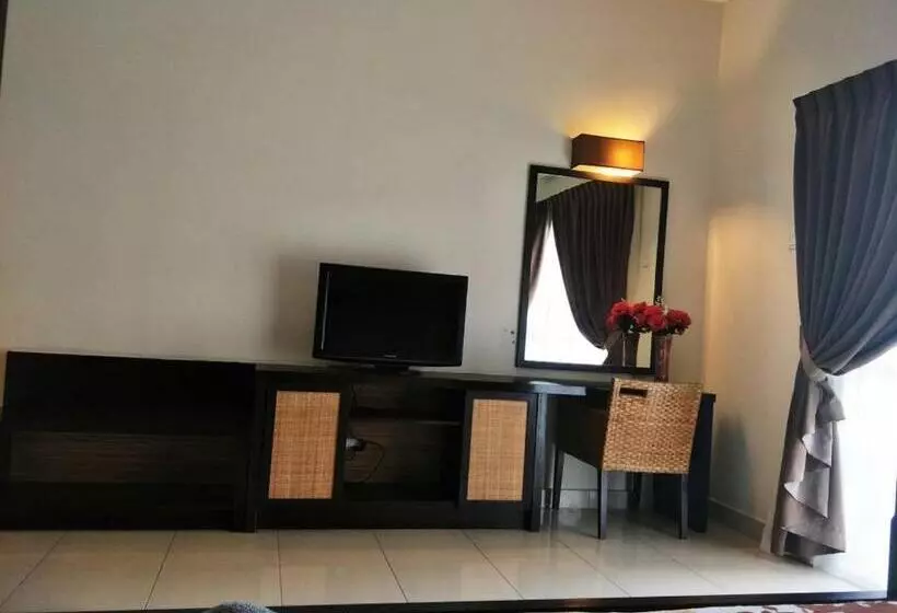 Lala House, Gold Coast Morib Resort