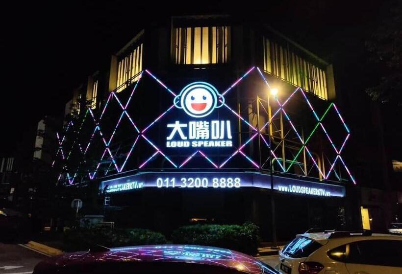 Shoppingmall Condo Sri Petaling, Near Bukit Jalil 1