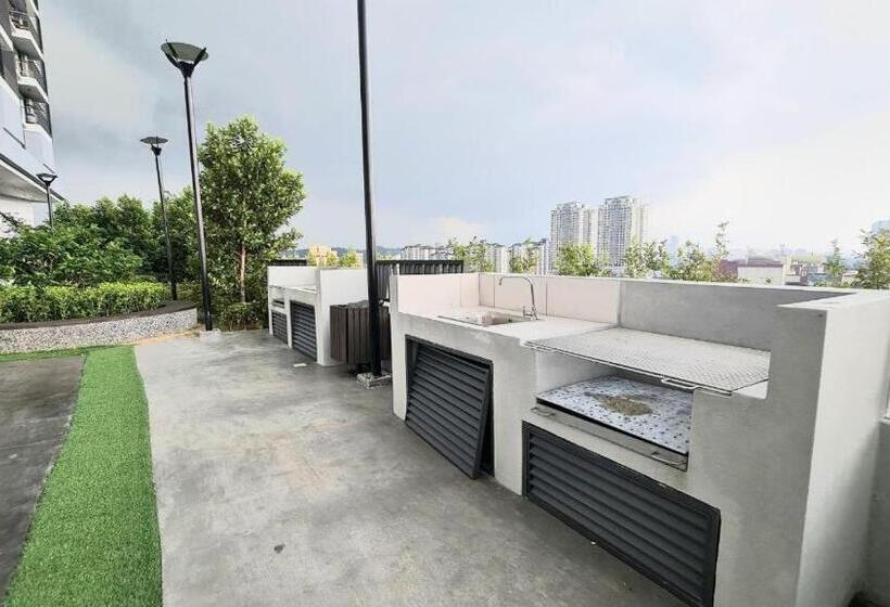 Shoppingmall Condo Sri Petaling, Near Bukit Jalil 1