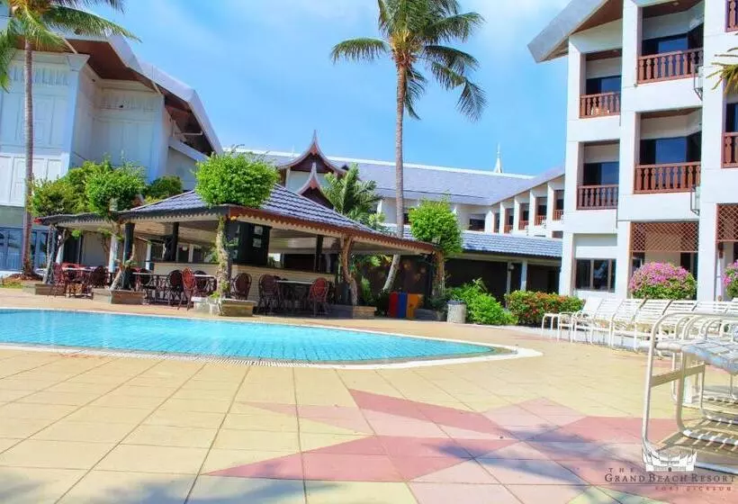 The Grand Beach Resort Port Dickson