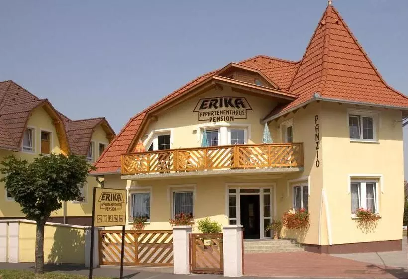 تختخواب و صبحانه Erika Pension