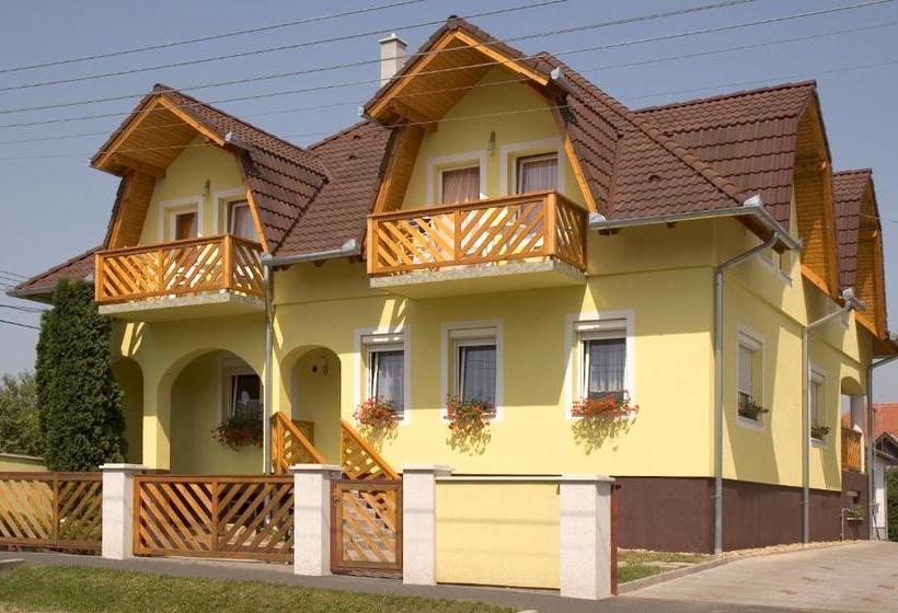 ベッドアンドブレックファースト Erika Pension