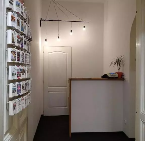 Hobar Hostel