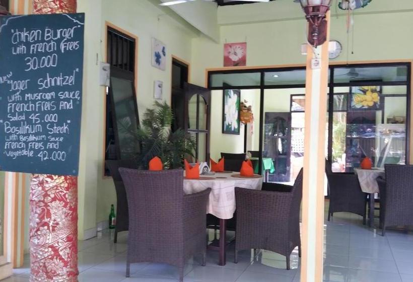 ホテル Ayu Taman Sari