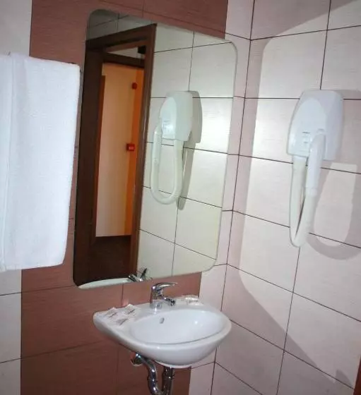 Otel Iris
